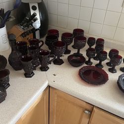 Avon Ruby Red 28 Piece Set