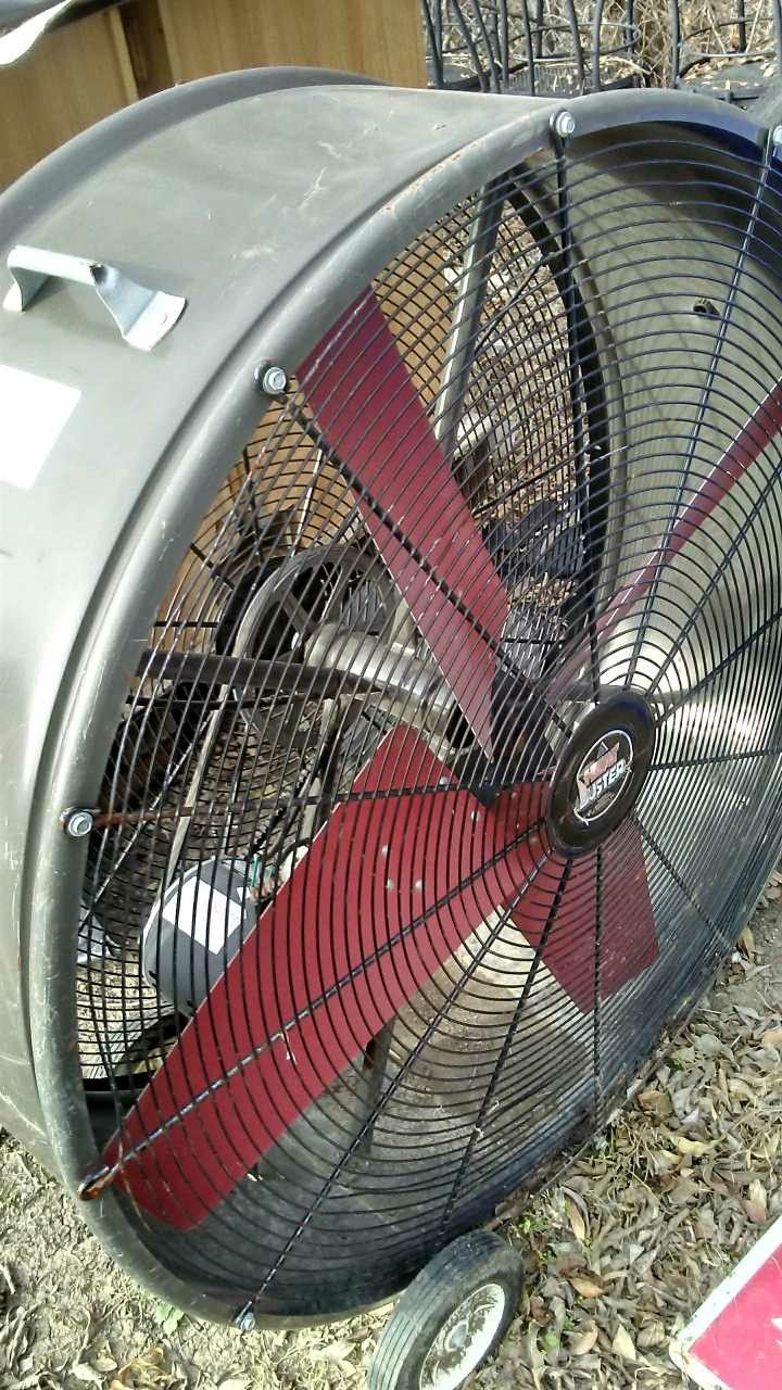 Heat Buster portable drum FAN