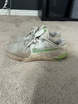 Metcons Size 13