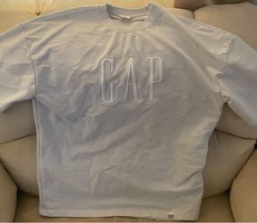 Gap shirt size :medium