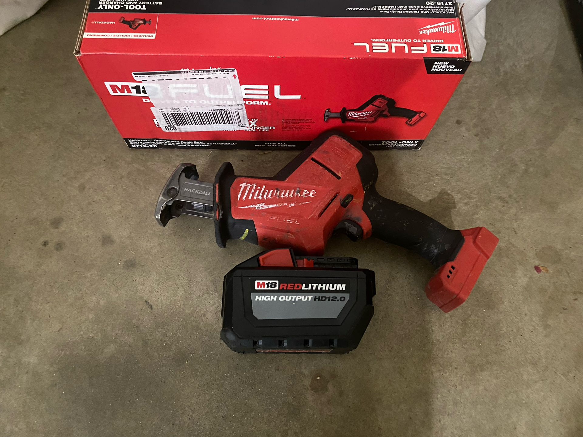 Milwaukee M18 FUEL 18V Lithium-Ion Brushless Cordless HACKZALL Reciprocating Saw With Battery 12.0 