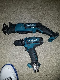 Makita 12v saw all and drill w/batteries and charger like new