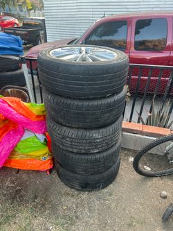 Infiniti Stock Wheels
