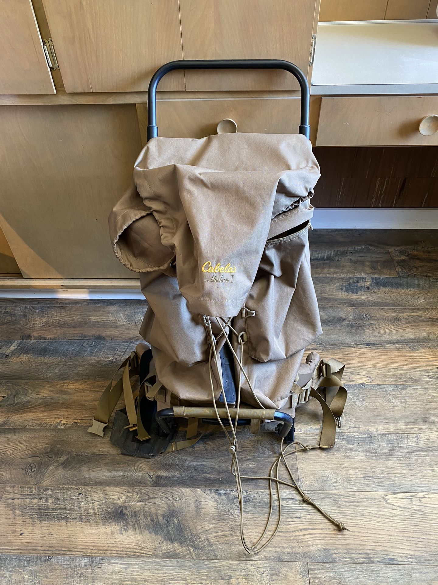 Cabela’s Alaskan Guide External Frame Pack