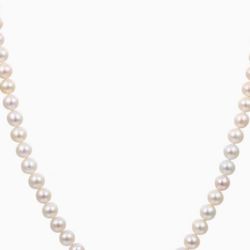 Perfect Condition Pearl Necklace, Sterling Silver Clasp And The Threat/string Holding The Pearls Together Is Real Silk