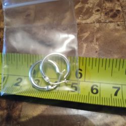 Small Silver Hoop Earings