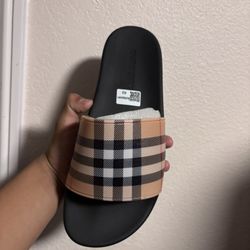 Burberry slides