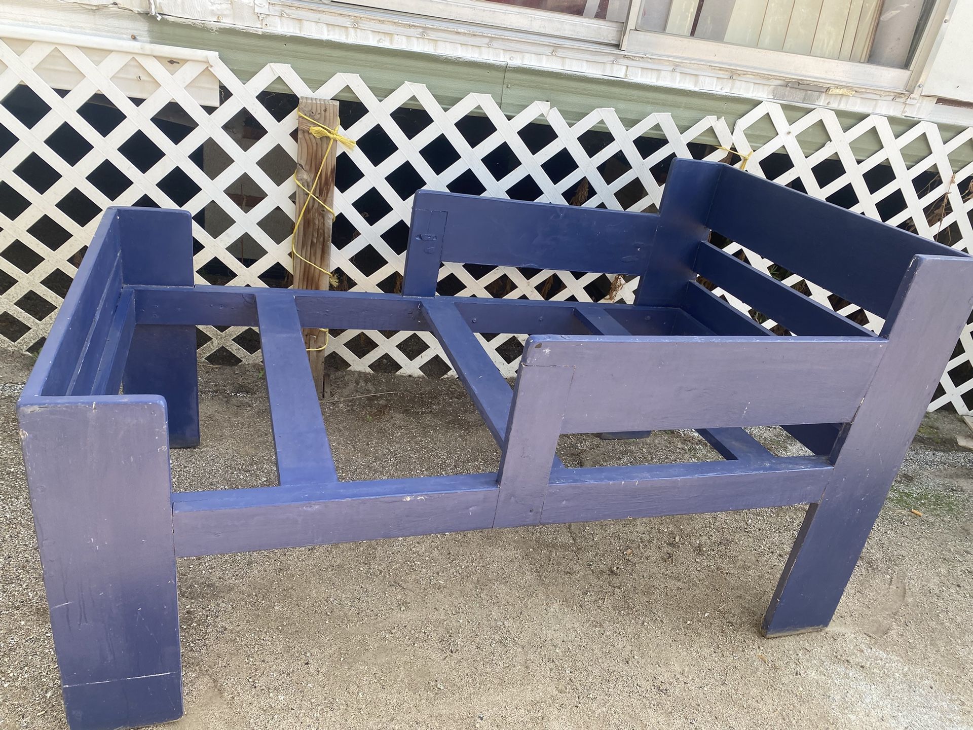 Wooden Toddler Bed