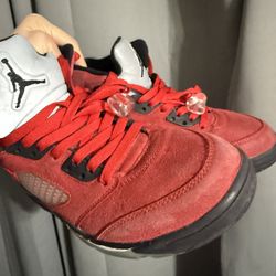 Jordan 5 Raging Red Bulls