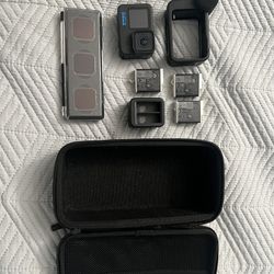 Go Pro Hero 11 Bundle
