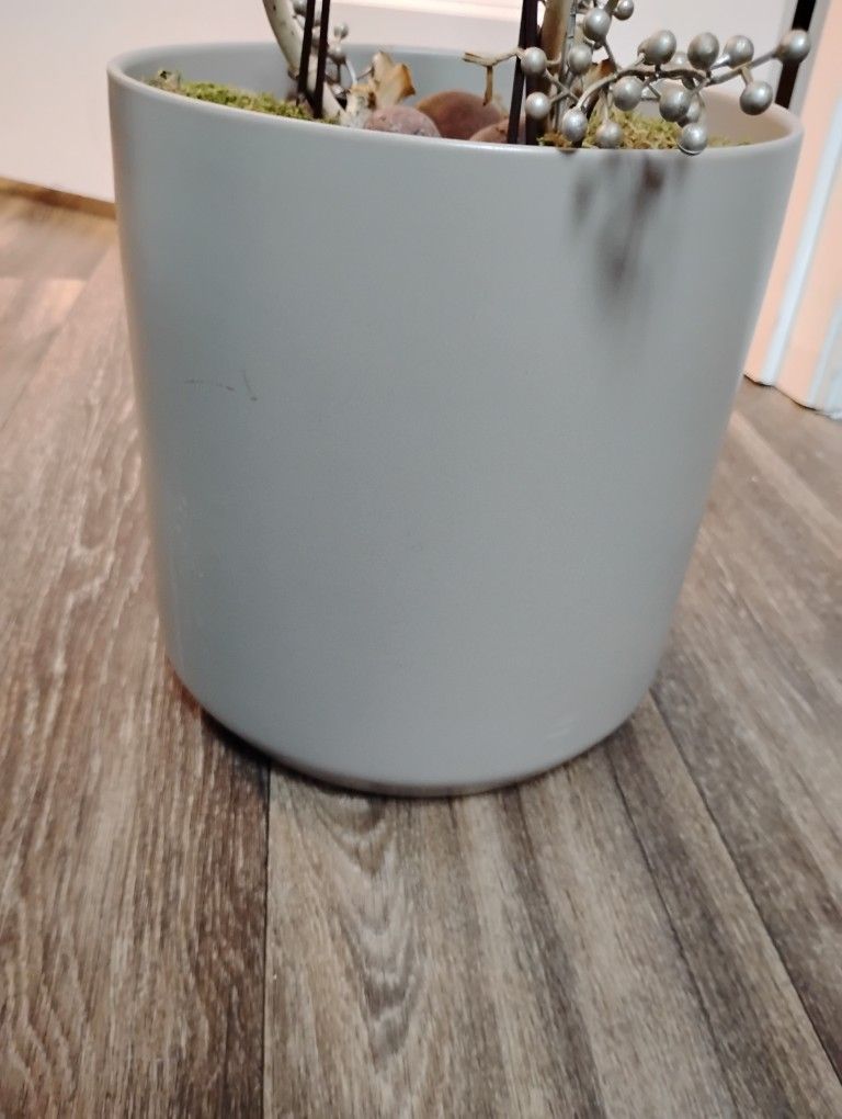 Ceramic Pot, 9"HX9"D, Ceramic Pot for an Indoor Plant