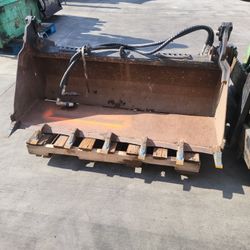 60" 4+1 Bucket With  New Tooth Install  