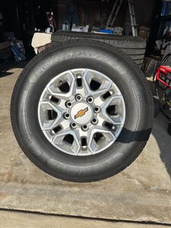 2500 Silverado Wheels 275/70R18