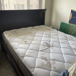 Fairmont Mattress Orig 3500 Asking 1000