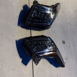 2015 to 2020 Cadillac Escalade Driver, Side, Headlight, And Passenger Side Headlight OEM 