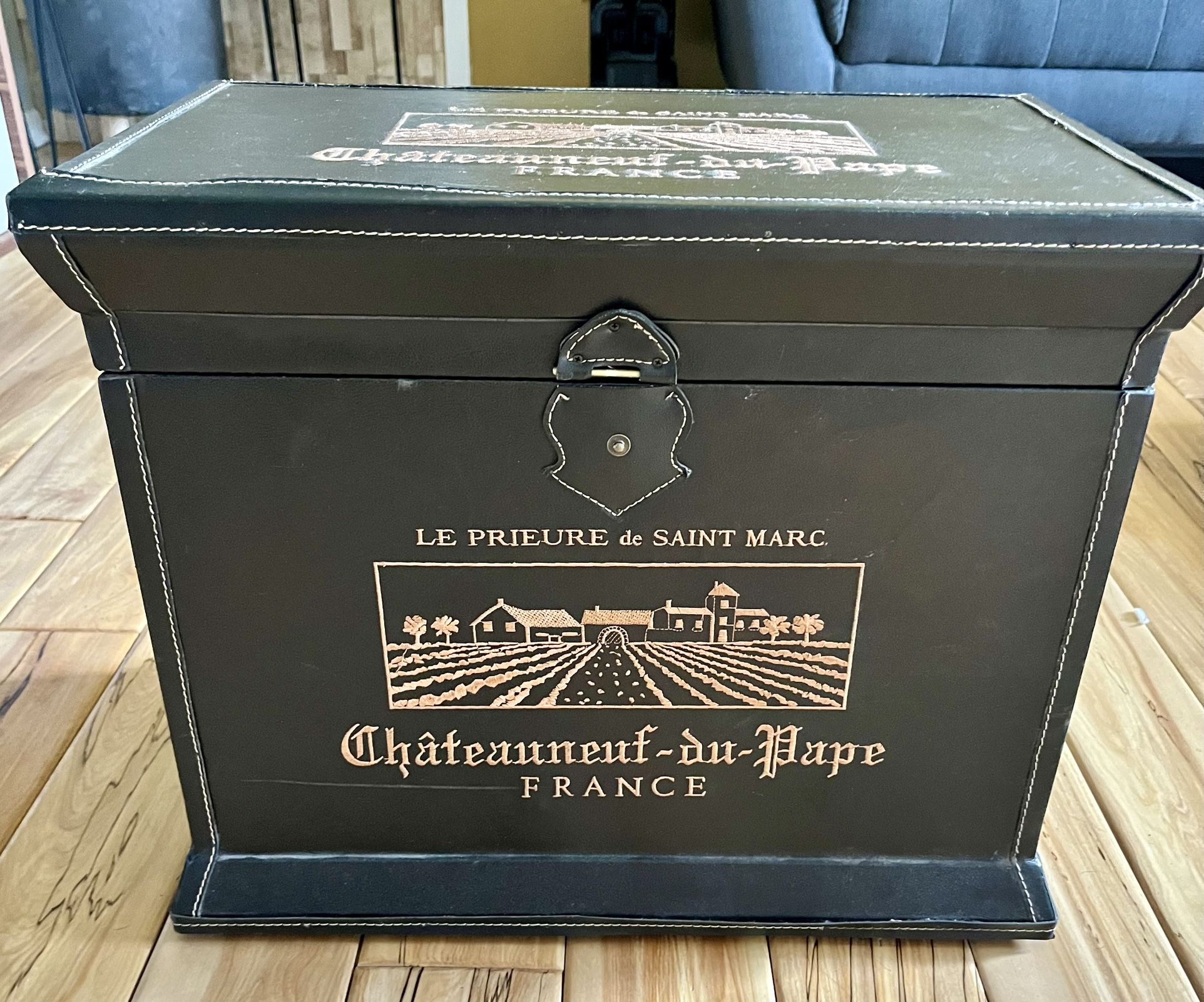 Chateauneuf-du Pape Large Leather & Wood Stitched 6 Bottle Wine Storage Box Case
