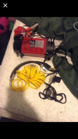 Tire pump