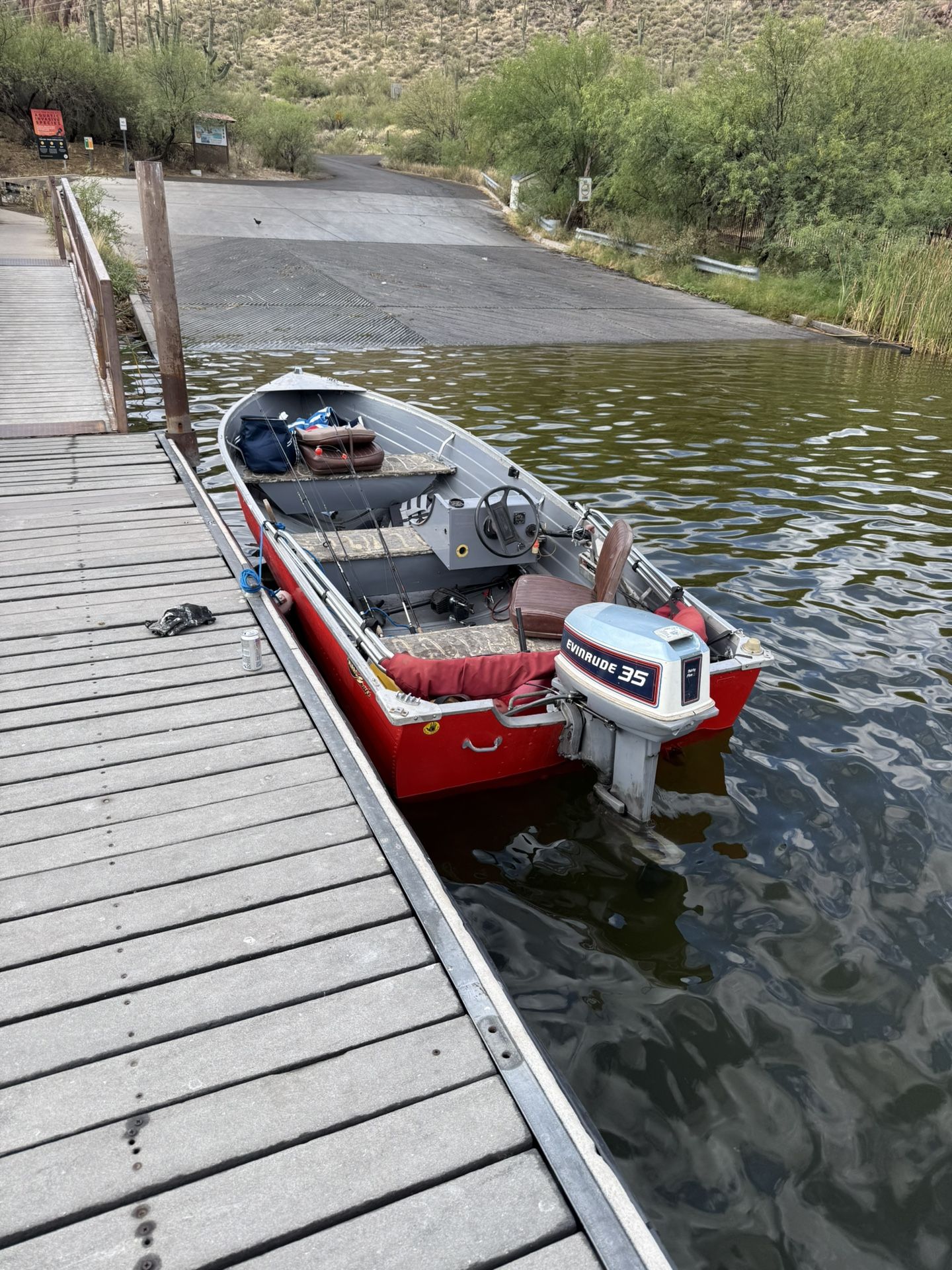1979 Mirrocraft 14’ 35 Hp Evinrude