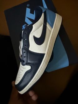 Jordan 1 low OG obsidians