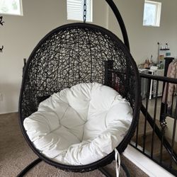 Hanging Egg Chair (50% off)
