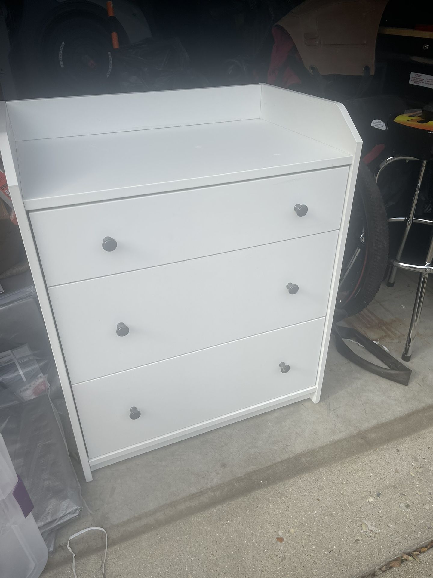 White 3 Drawer Dresser