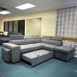 Brand new sectional in box. Limited supply. Cash and finance options available. 
