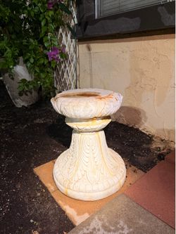 Flower pot stand