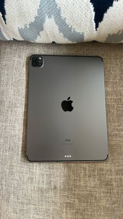 iPad Pro 2 Gen :11 inch 128GB Excellent condition