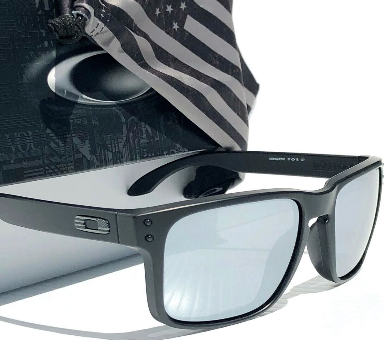 NEW* Oakley Holbrook USA Flag POLARIZED Galaxy Blue Iridium Sunglass 9102