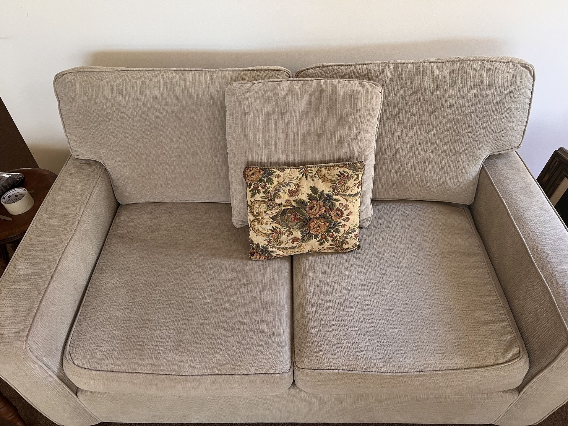 Love Seat Beige