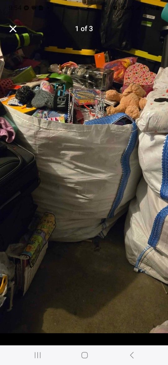 20lb NEW TOYS sale (Un Dollar)