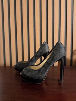 Vintage Coach Peep toe Pumps-Size 6