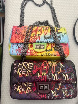 Graffiti hand/shoulder bags