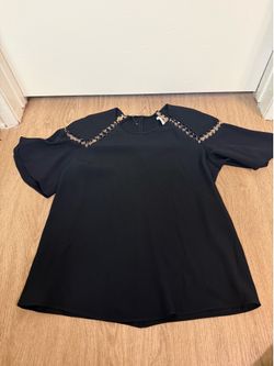 Never worn A.L.C. Black Ring Detail Flutter Sleeve Top Size 4