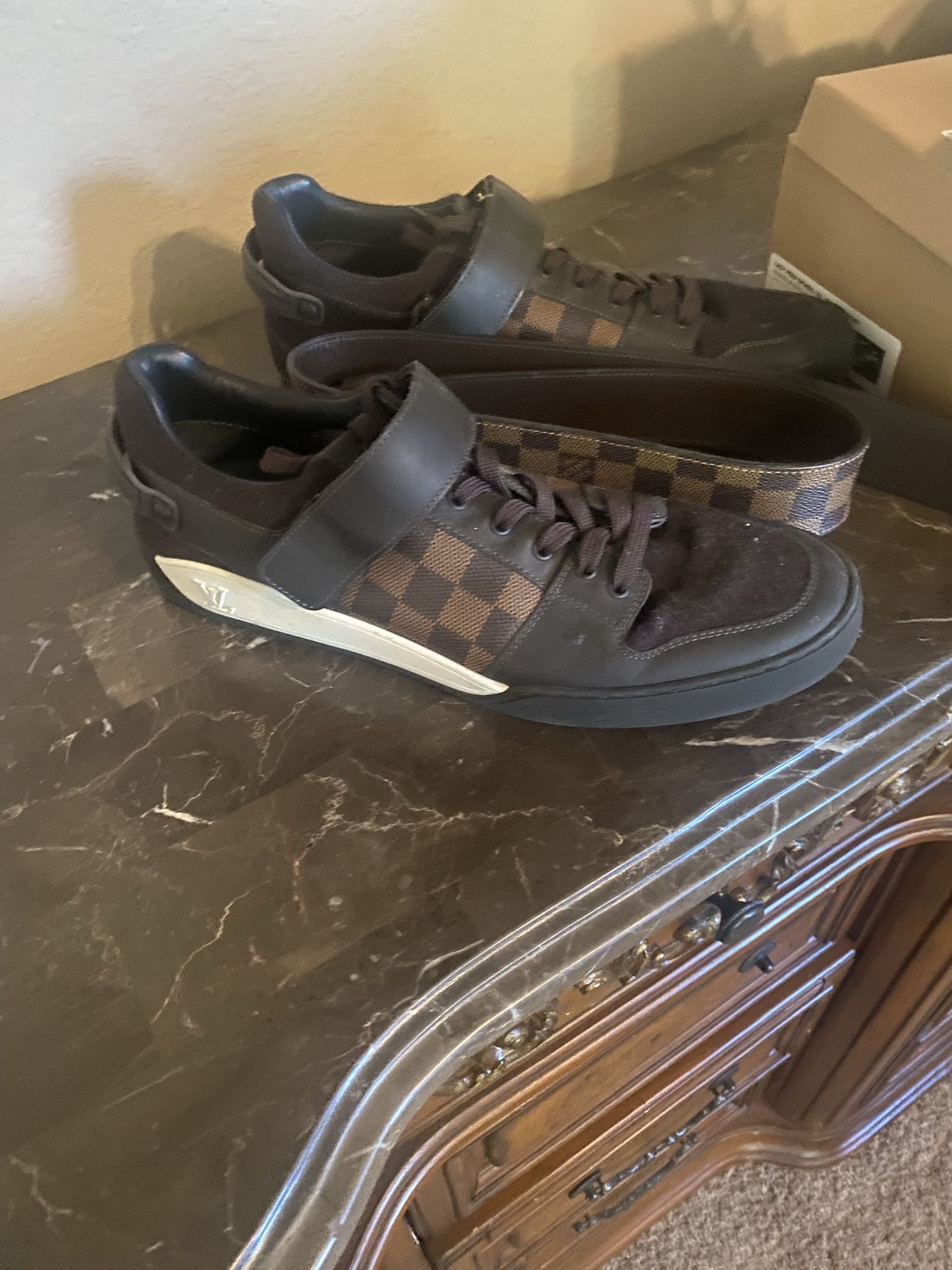 Louis Vuitton shoes and belt for Sale in Mckinney, TX - OfferUp
