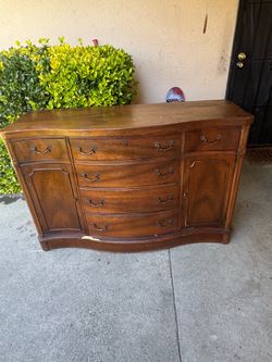 6 drawer wood dresser OBO