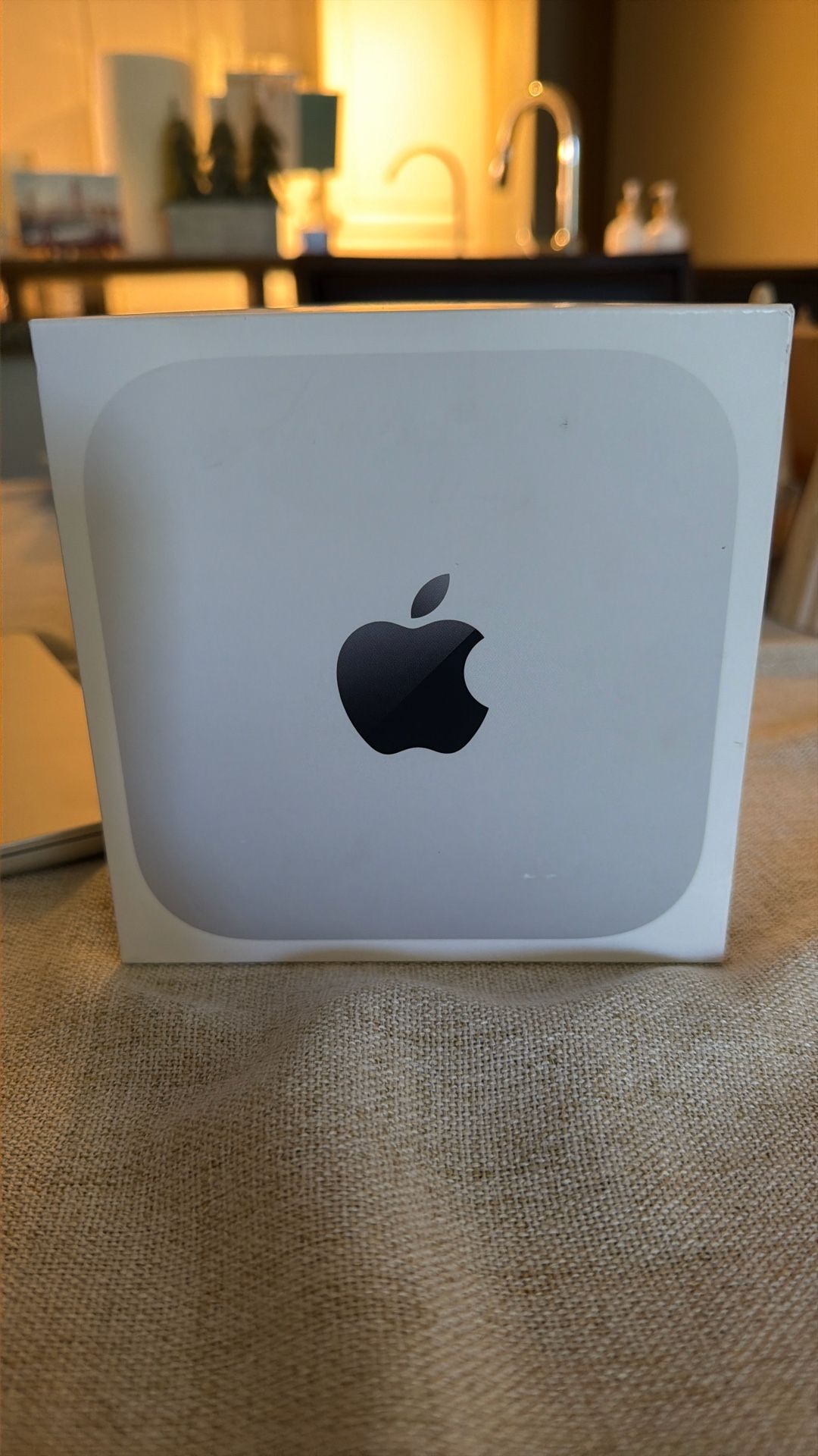 Apple 2024 Mac mini Desktop Computer with M4 chip with 10‑core CPU and 10‑core GPU