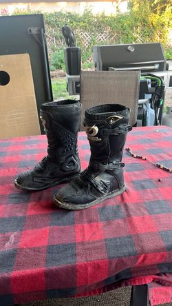 O’Neal dirt bike boots size 6