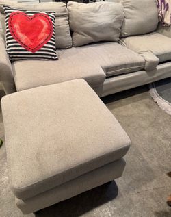 Only 100 L shape couch
