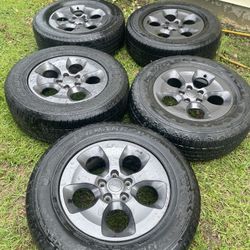 SET OF 5 18” OEM JEEP WRANGLER WHEEL TIRE SAHARA UNLIMITED POLISHED  9119