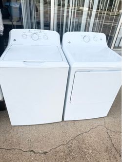 GE WASHER & DRYER SET