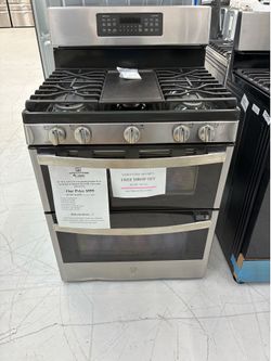 FREE DROP OFF within 20 Miles🚌 SCHOOL IS OUT SAVINGS ARE IN😎 SAVE $900 OFF MSRP on a 30 in 6.8 Cu Ft Freestanding Double Oven Gas Range Stove