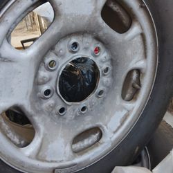 Chevy 2500 8 Lugs HD Trucks