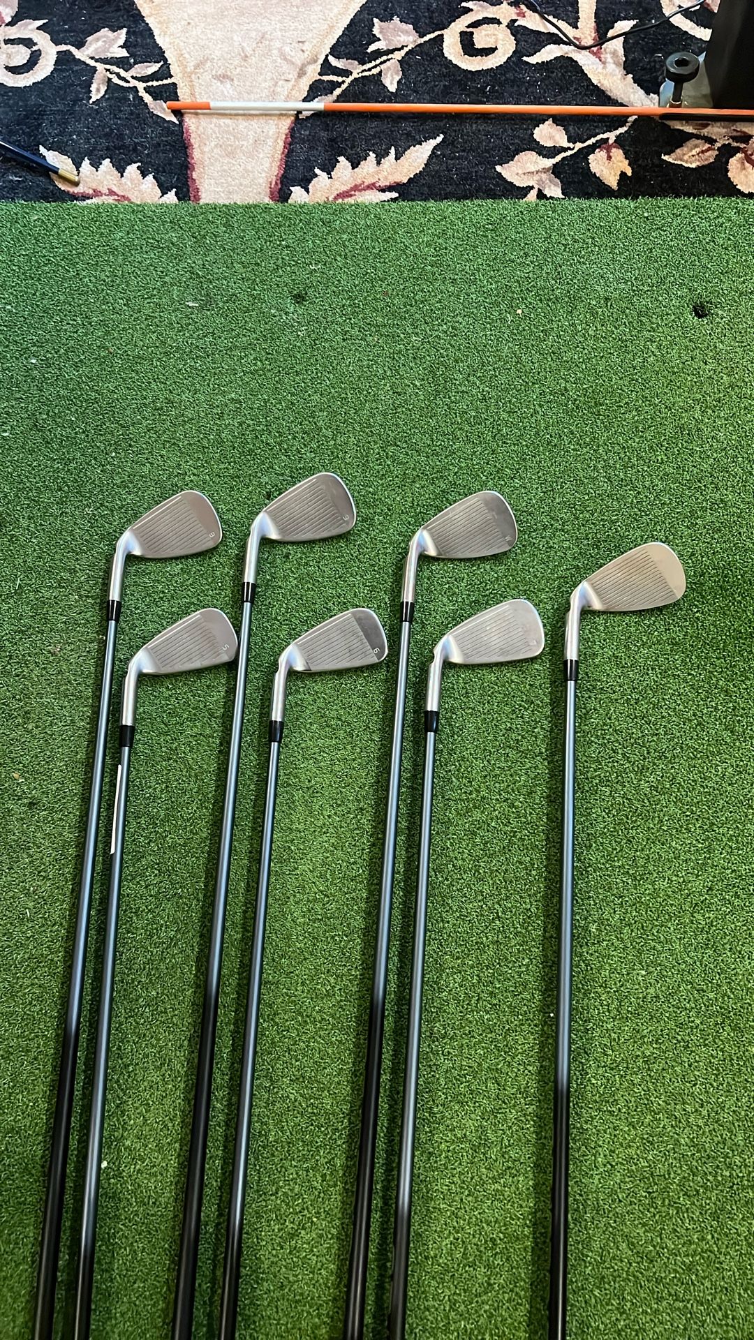 Ping G425 Irons 5-UW Right Hand (7 Club Set)