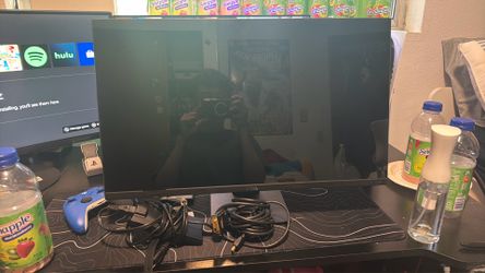 Dell 27 inch monitor with all cables