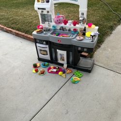 Toy Kitchen As Is