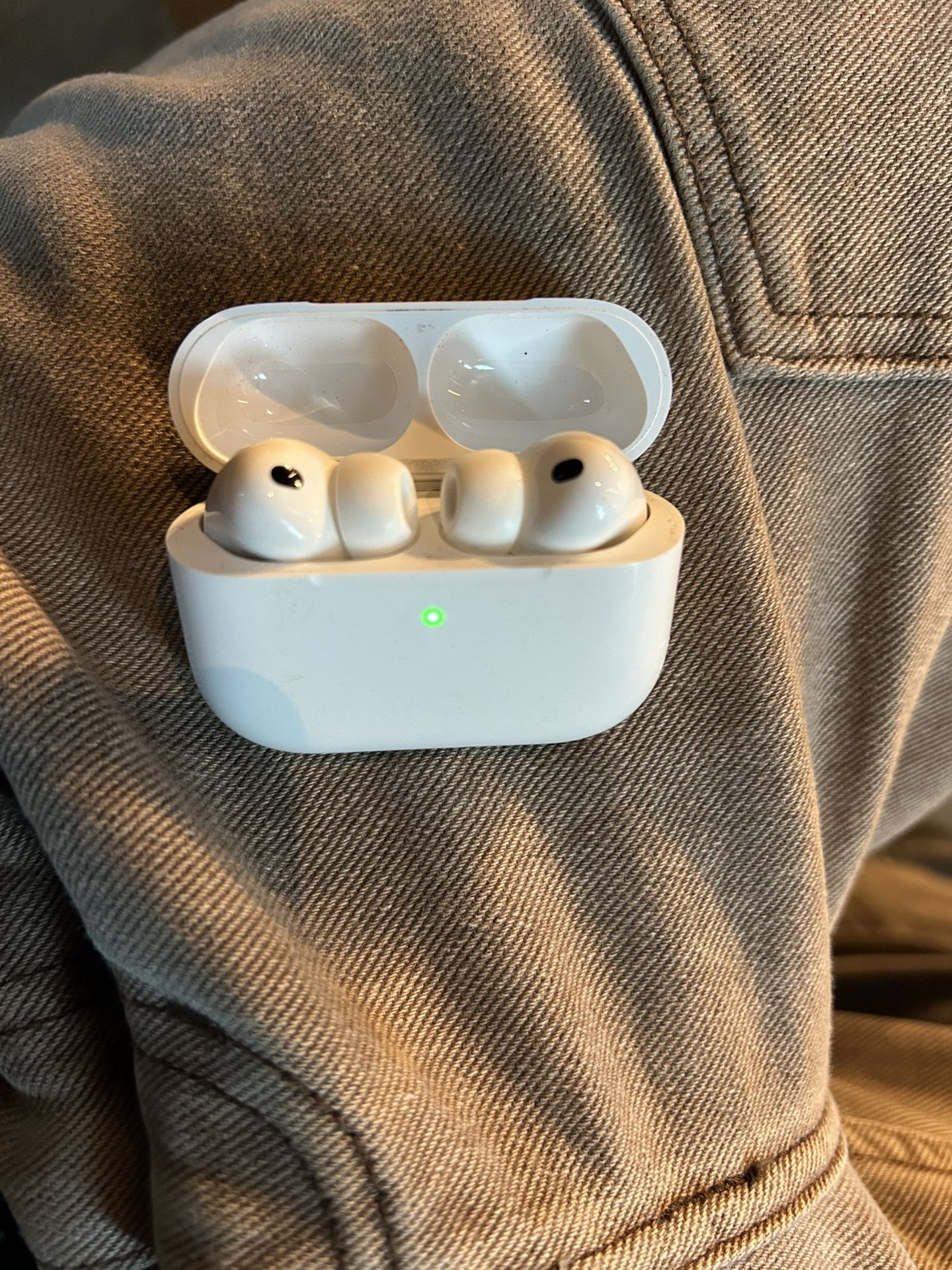 AirPods
