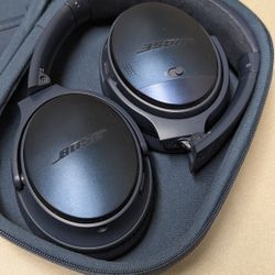 Limited Edition Midnight Blue Bose QuietComfort 35 ii Wireless Headphones, Noise Cancelling