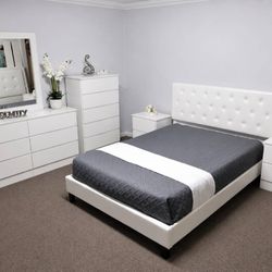 Bedroom Set ( Juego De Cuarto)💮Sold separately too💮Fast delivery