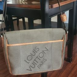 LV side bag